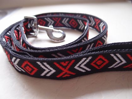 Handmade Maori pattern dog lead
